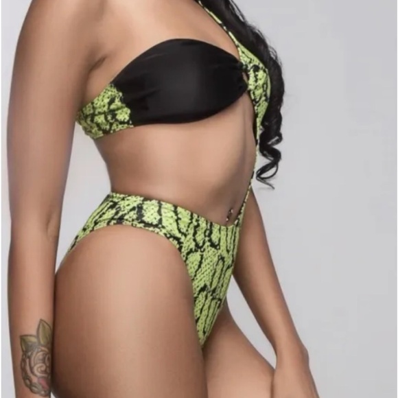 Snakeskin one piece swimsuit - Picture 2 of 3